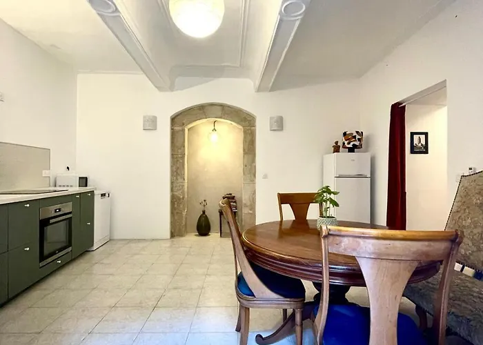 Belle Maison Centre Serignan