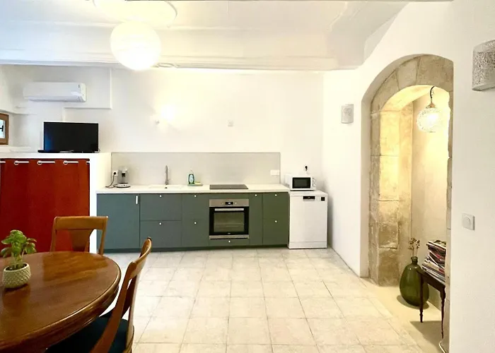 Belle Maison Centre Serignan